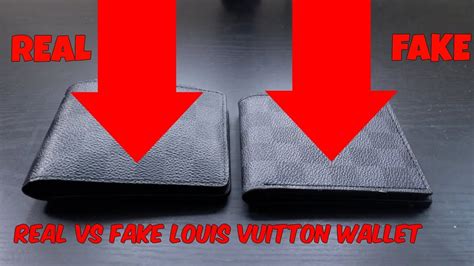 supreme louis vuitton card holder real vs fake|vintage louis vuitton card holder.